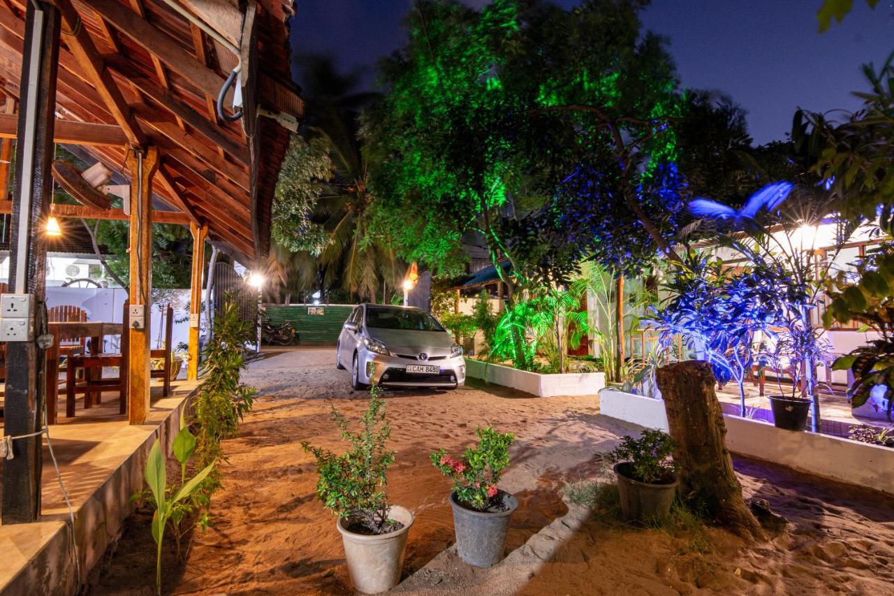 Comfort Beach Hotel Arugam Bay Kültér fotó