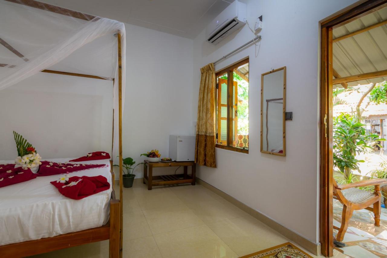 Comfort Beach Hotel Arugam Bay Kültér fotó
