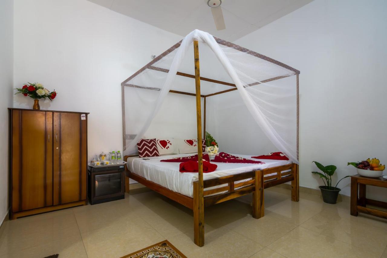 Comfort Beach Hotel Arugam Bay Kültér fotó