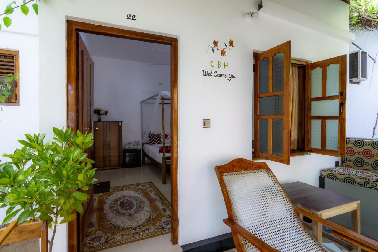Comfort Beach Hotel Arugam Bay Kültér fotó