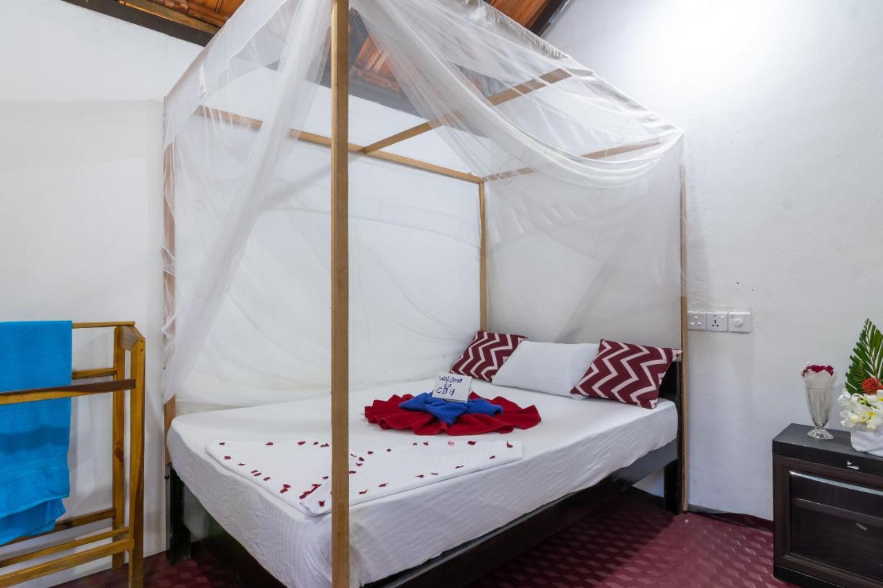 Comfort Beach Hotel Arugam Bay Kültér fotó