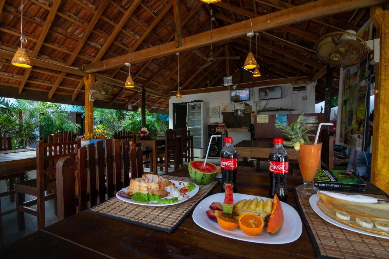 Comfort Beach Hotel Arugam Bay Kültér fotó